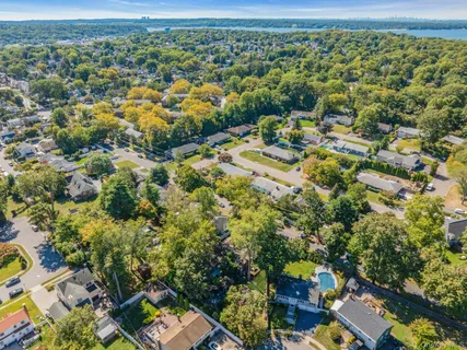 $979,000 | 78 Chestnut Street, Glen Cove, NY 11542