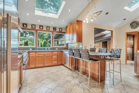 $979,000 | 78 Chestnut Street, Glen Cove, NY 11542