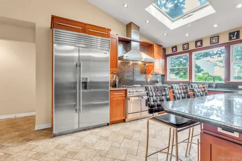 $979,000 | 78 Chestnut Street, Glen Cove, NY 11542