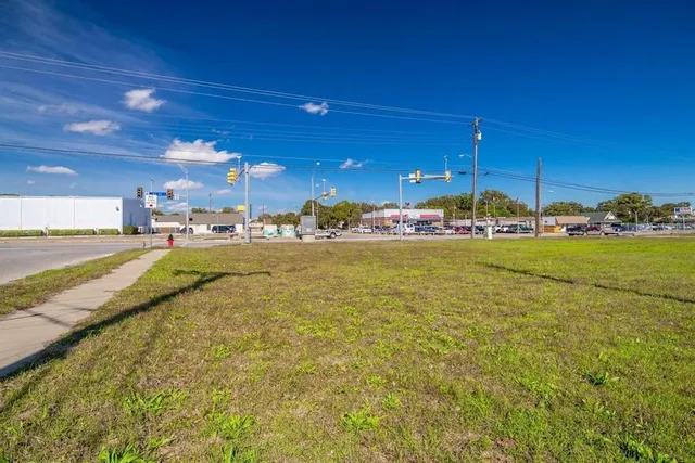 $275,000 | 4400 Northeast 28th Street, Haltom City, TX 76117