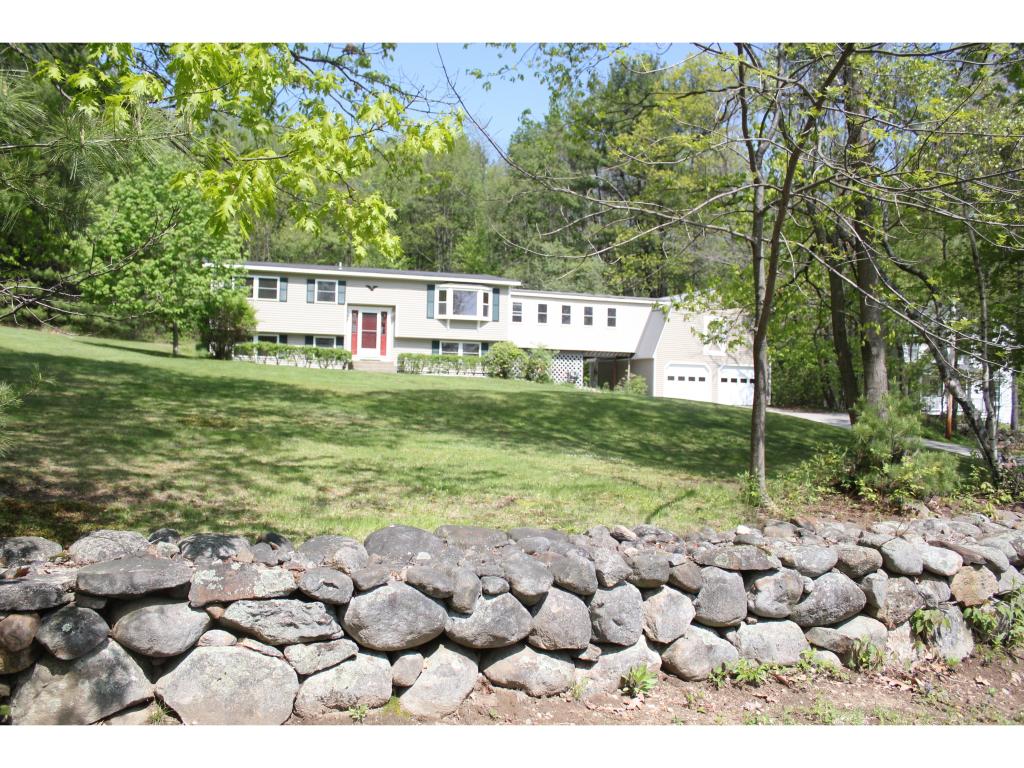 96 Robinson Road Bow, NH 03304 - Photo 2 of 24