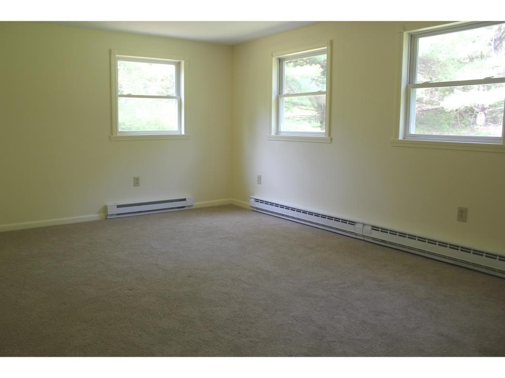 96 Robinson Road Bow, NH 03304 - Photo 12 of 24