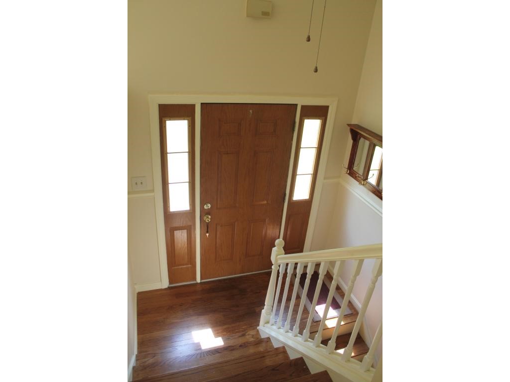 96 Robinson Road Bow, NH 03304 - Photo 3 of 24