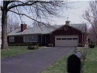 211 Sequoya Road Louisville, KY 40207 - Photo 1 of 1 Primary Photo