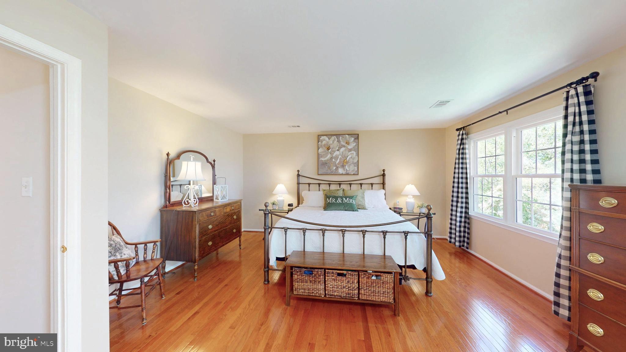 206 Environs Road Sterling, VA 20165 - Photo 22 of 45 Primary Bedroom