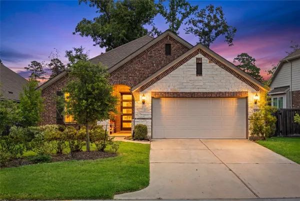 $335,000 | 252 Scarlet Maple Way, Conroe, TX 77318