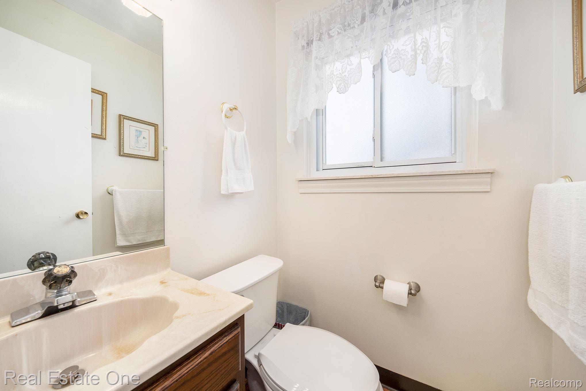 25120 Goddard Road Taylor, MI 48180 - Photo 16 of 25 2S4A0139.jpg