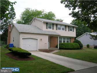 17 Waverly Road Cherry Hill, NJ 08003 - Photo 1 of 12 Exterior Front