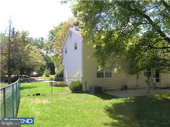 17 Waverly Road Cherry Hill, NJ 08003 - Photo 11 of 12 Gallery Image 11
