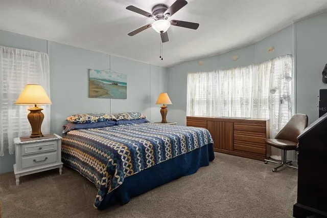 $249,900 | 6825 South Lake Henry Drive, Winter Haven, FL 33881