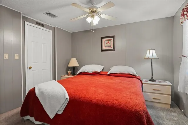 $249,900 | 6825 South Lake Henry Drive, Winter Haven, FL 33881