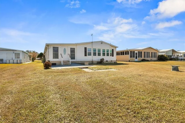 $249,900 | 6825 South Lake Henry Drive, Winter Haven, FL 33881