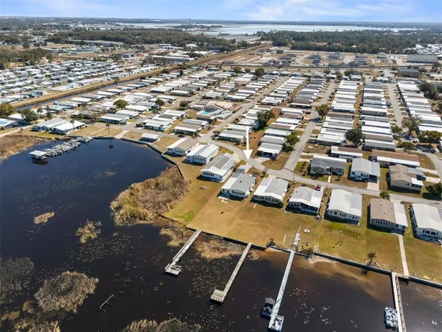 $249,900 | 6825 South Lake Henry Drive, Winter Haven, FL 33881