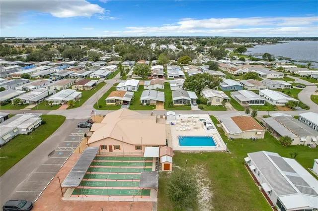 $249,900 | 6825 South Lake Henry Drive, Winter Haven, FL 33881