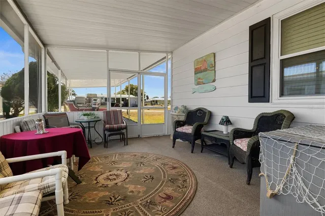 $249,900 | 6825 South Lake Henry Drive, Winter Haven, FL 33881