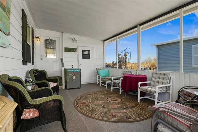 $249,900 | 6825 South Lake Henry Drive, Winter Haven, FL 33881