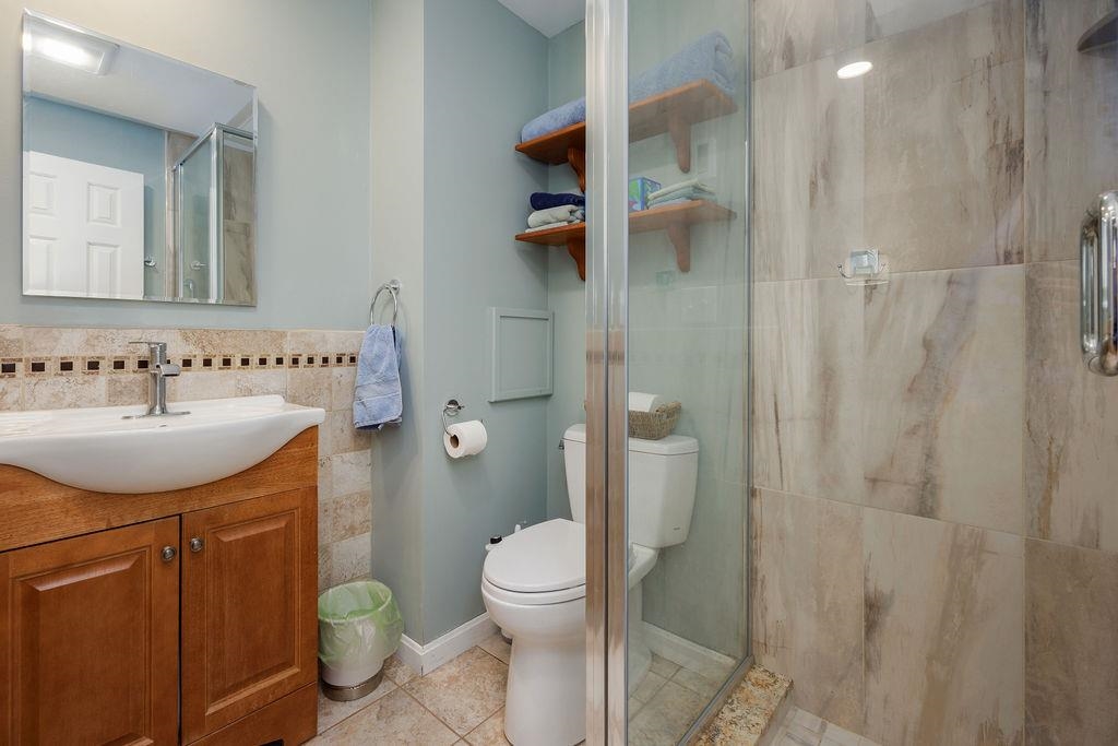 18 College Hl Road, Unit 18 Hanover, NH 03755 - Photo 30 of 47 Gallery Image 30