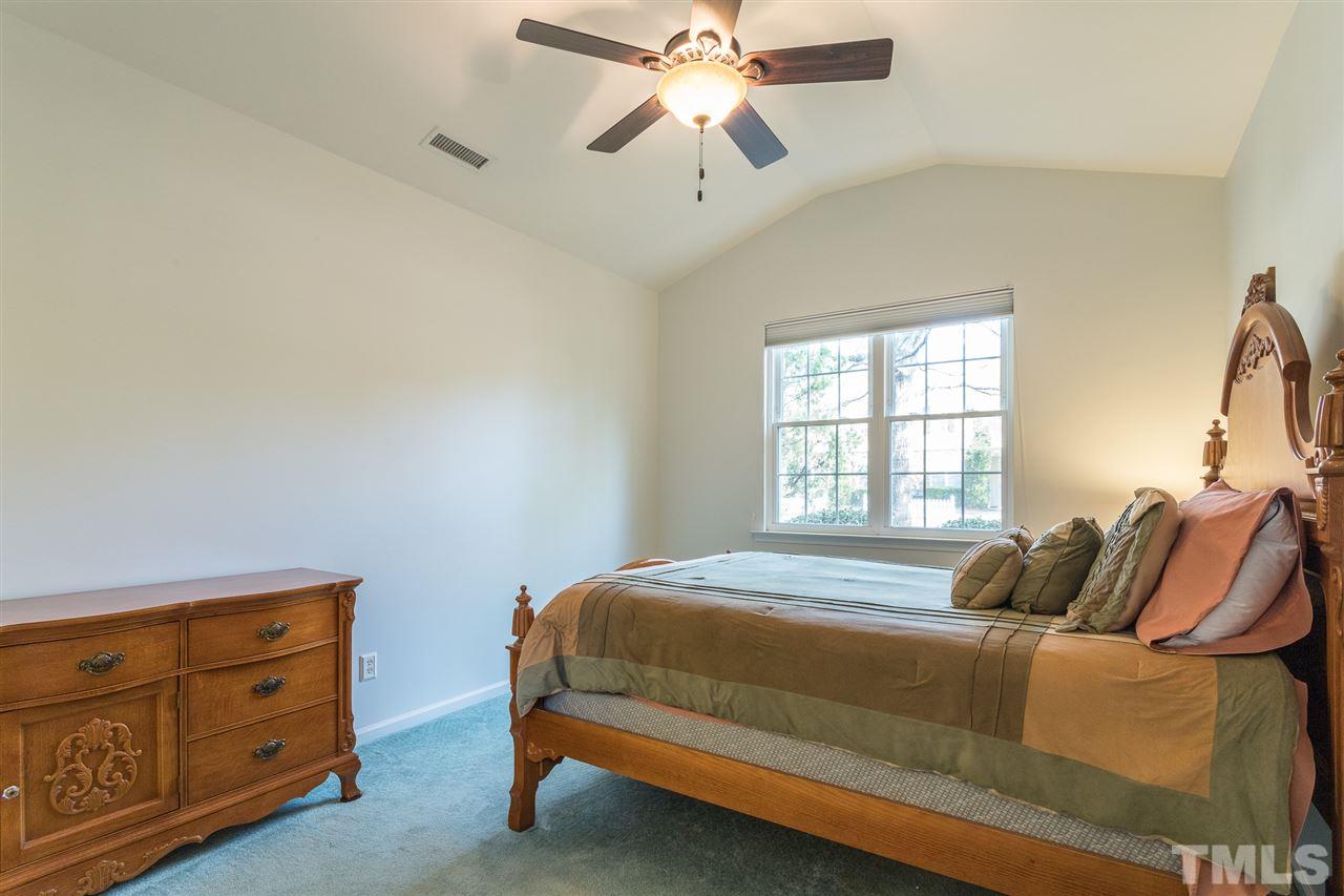 8512 Micollet Court Raleigh, NC 27613 - Photo 8 of 20