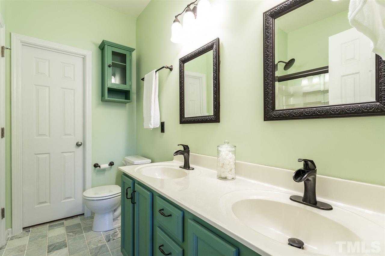 8512 Micollet Court Raleigh, NC 27613 - Photo 10 of 20