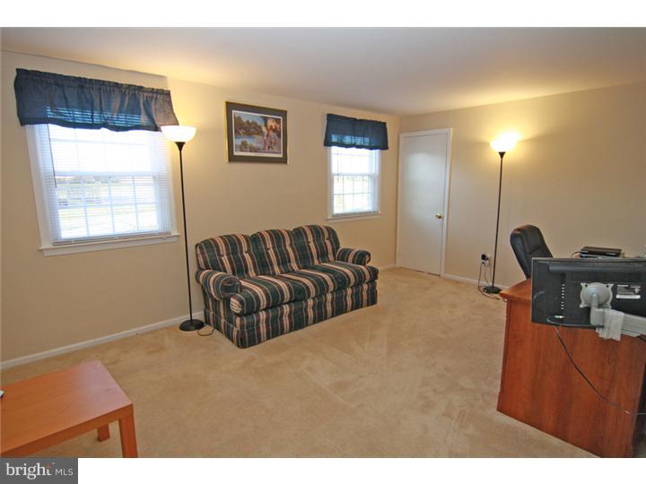 501 South Devon Avenue Wayne, PA 19087 - Photo 17 of 25 Gallery Image 17