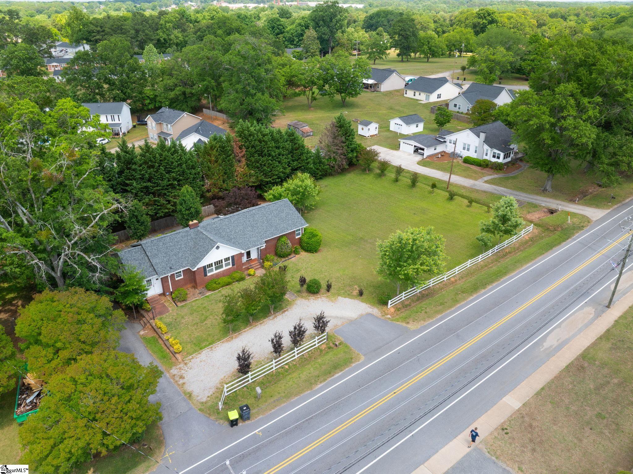 110 West Main Street Duncan, SC 29334 - Photo 34 of 44