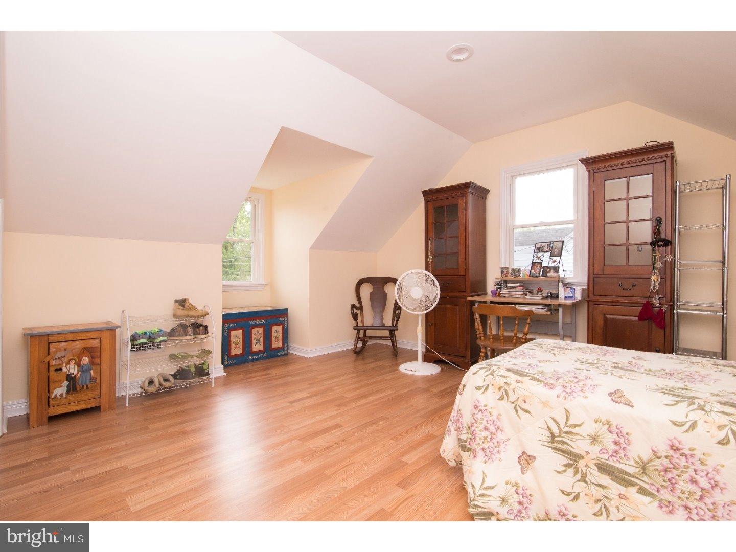 37 Ewingville Road Ewing, NJ 08638 - Photo 11 of 21
