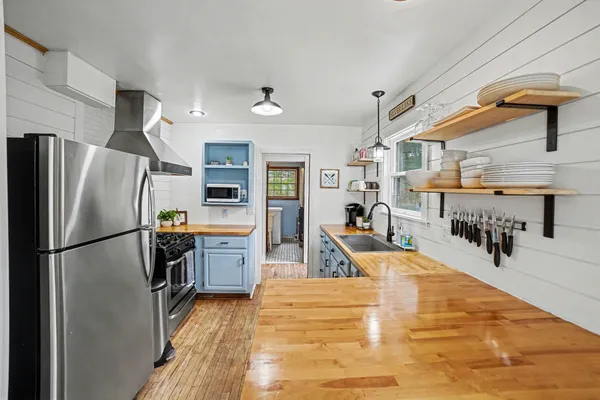$375,000 | 4681 Hemlock Avenue, Lake, MI 48632