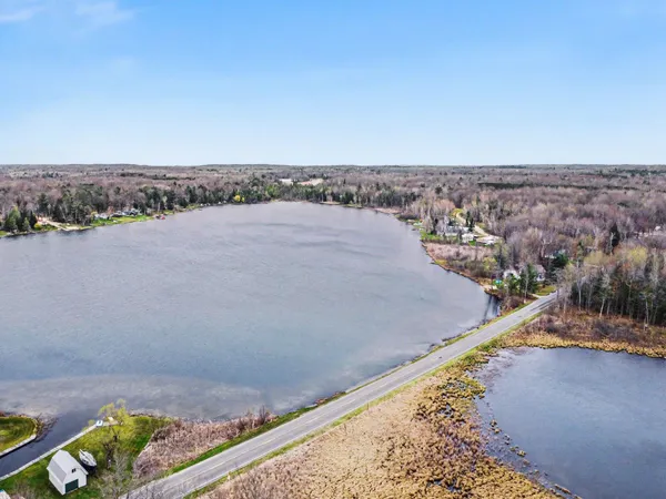 $375,000 | 4681 Hemlock Avenue, Lake, MI 48632