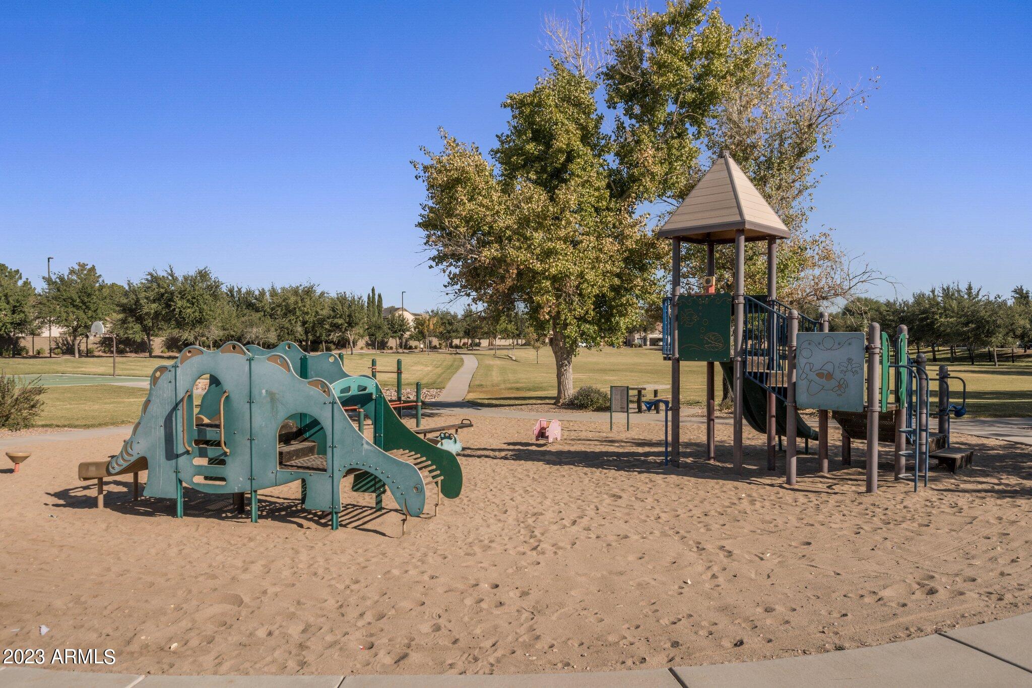 4565 East Ruffian Road Gilbert, AZ 85297 - Photo 40 of 47 31-web-or-mls-HUB04233