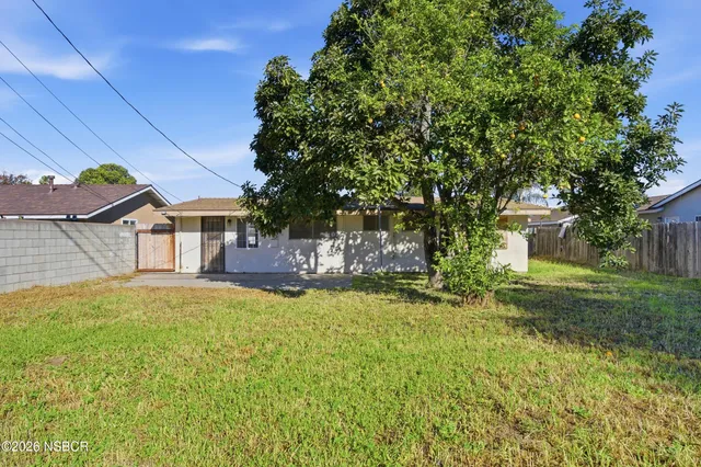 $484,000 | 226 West Creston Street, Santa Maria, CA 93458