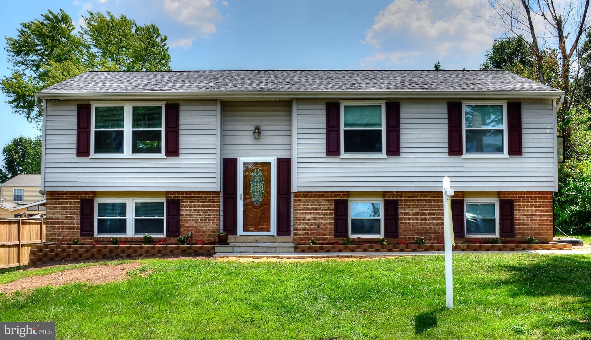 134 North Harrison Road Sterling, VA 20164 - Photo 1 of 22 Gallery Image 1