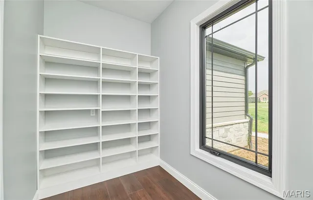 $1,389,000 | 170 Blue Sky Drive, Defiance, MO 63341