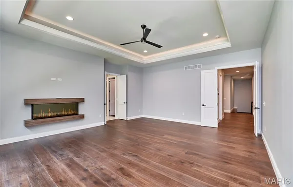 $1,389,000 | 170 Blue Sky Drive, Defiance, MO 63341