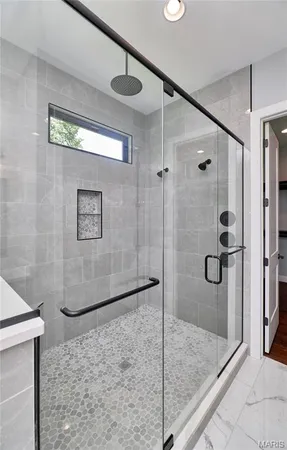 $1,389,000 | 170 Blue Sky Drive, Defiance, MO 63341