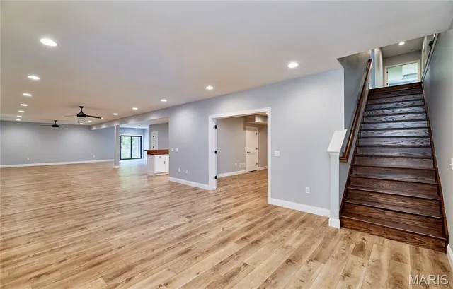 $1,389,000 | 170 Blue Sky Drive, Defiance, MO 63341