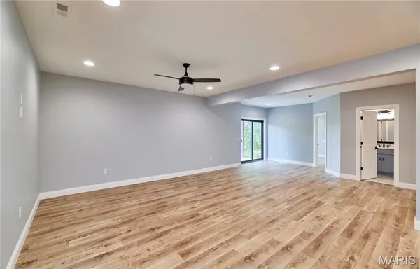 $1,389,000 | 170 Blue Sky Drive, Defiance, MO 63341