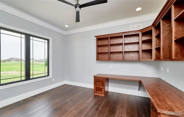 $1,389,000 | 170 Blue Sky Drive, Defiance, MO 63341