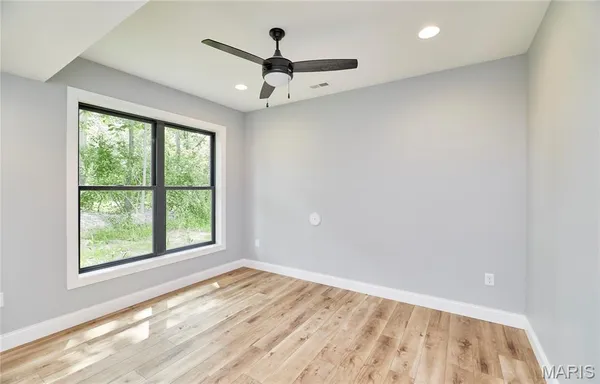 $1,389,000 | 170 Blue Sky Drive, Defiance, MO 63341