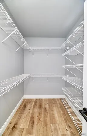 $1,389,000 | 170 Blue Sky Drive, Defiance, MO 63341