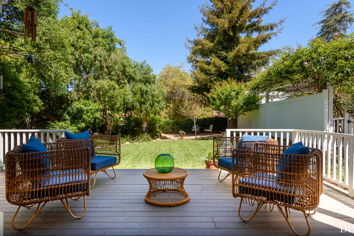 3971 Foothill Road Santa Barbara, CA 93110 - Photo 26 of 32 Porch1