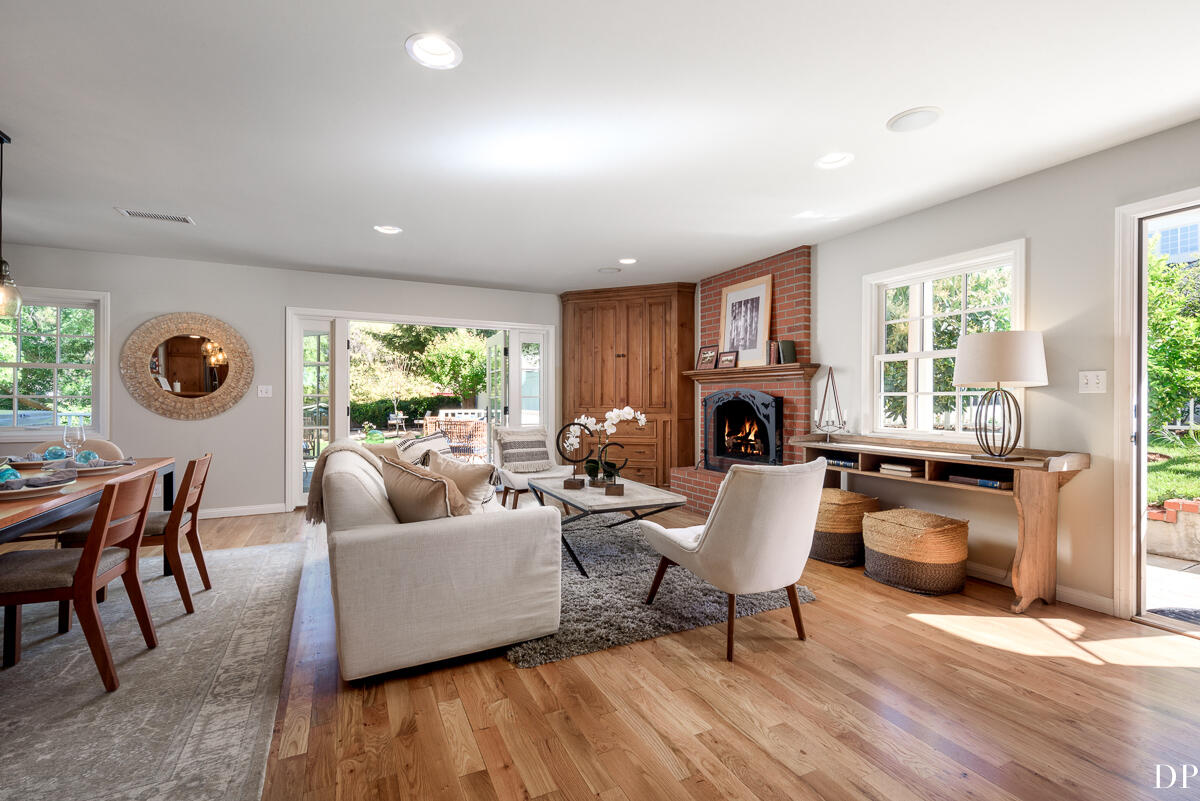 3971 Foothill Road Santa Barbara, CA 93110 - Photo 7 of 32 LivingRoomArea