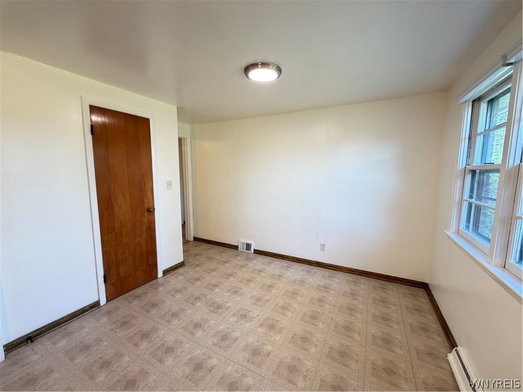 222 Frankhauser Road Amherst, NY 14221 - Photo 11 of 17