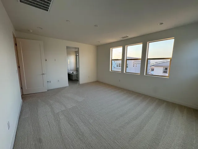 $4,000 | 74240 Becker Street, Palm Desert, CA 92211