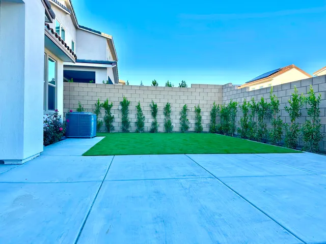 $4,000 | 74240 Becker Street, Palm Desert, CA 92211