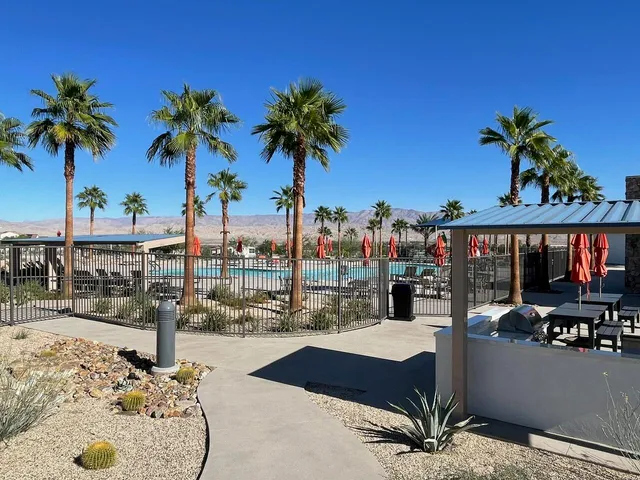 $4,000 | 74240 Becker Street, Palm Desert, CA 92211