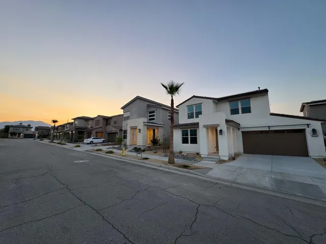 $4,000 | 74240 Becker Street, Palm Desert, CA 92211