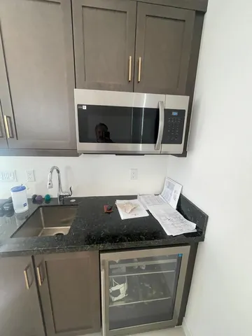 $4,000 | 74240 Becker Street, Palm Desert, CA 92211