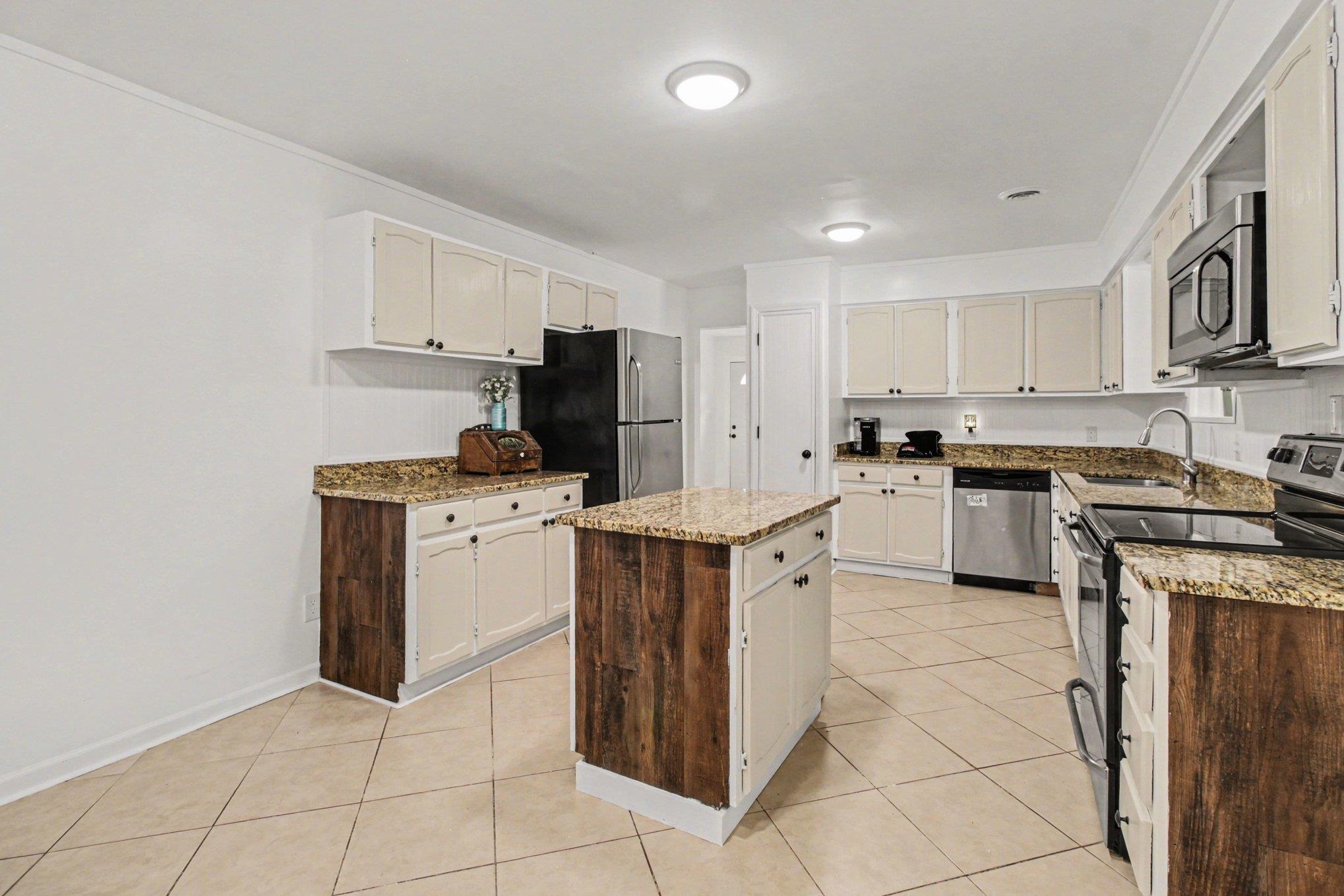 129 Brookgate Drive Myrtle Beach, SC 29579 - Photo 8 of 36