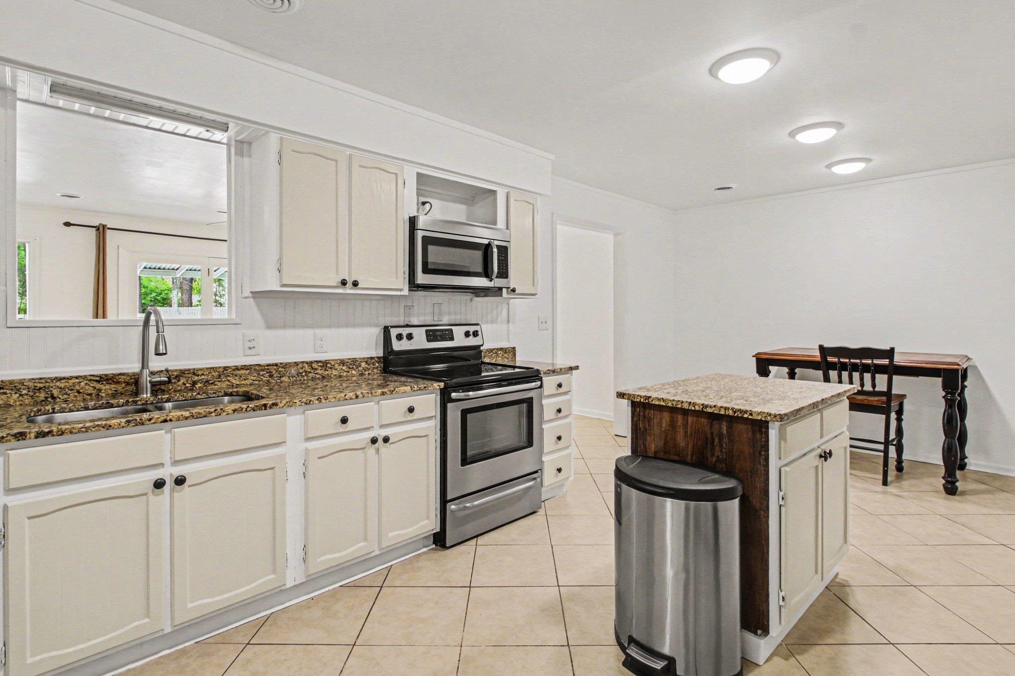 129 Brookgate Drive Myrtle Beach, SC 29579 - Photo 10 of 36