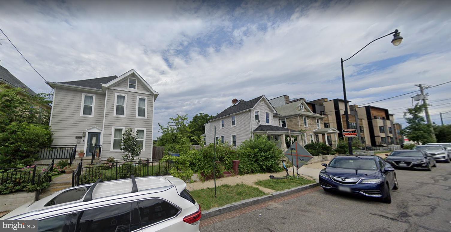 2710 12th Street Northeast Washington, DC 20018 - Photo 7 of 10